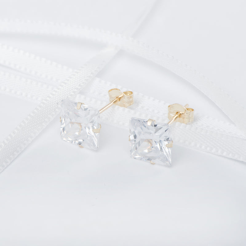 9ct Gold Square Cubic Zirconia Stud Earrings - Hypoallergenic 9ct Gold for Ladies 8mm * 7mm