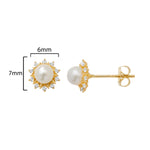 9ct Gold Flower Stud Earrings Set with Freshwater Pearl  - Hypoallergenic 9ct Gold Jewellery for ladies - 7mm * 6mm